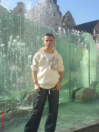 DJ_GadYnN fotka real z maja :P