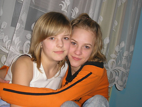 z Emu$k ;*;*;*;*