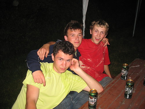 dobrze posiedzie przy ubrze;)