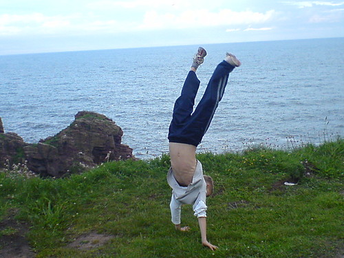 HANDSTAND