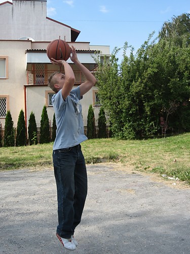 bAsKeT;)
