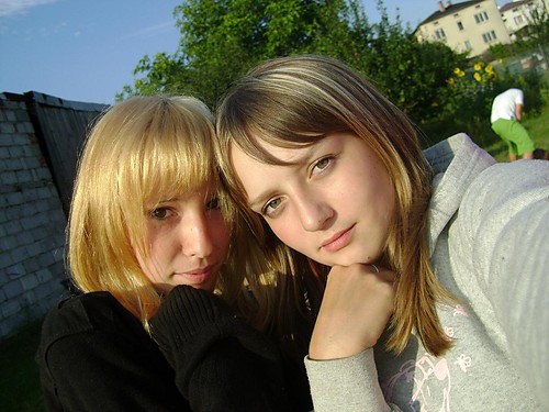 Z Mikusiem ;**