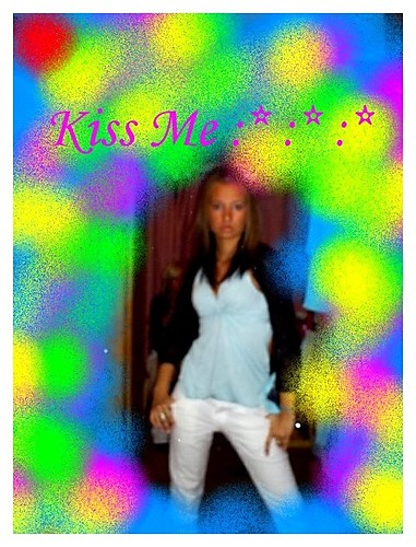 Kiss me :)))