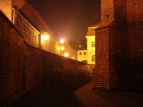 kolejna noc