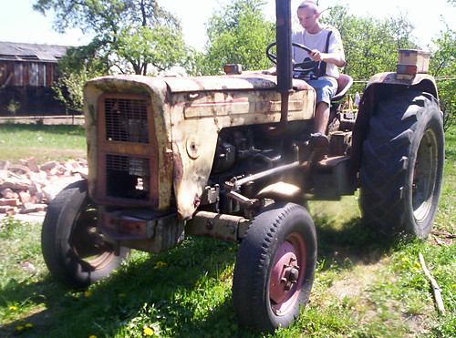 Rolnik sam w dolinie :P