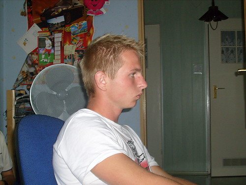 felek