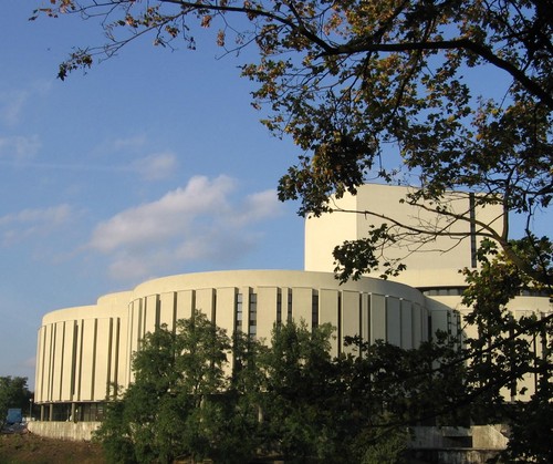 Opera Nova