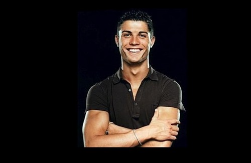 Cristiano....Ronaldo
