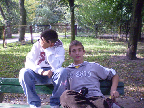 Dbro&Dino