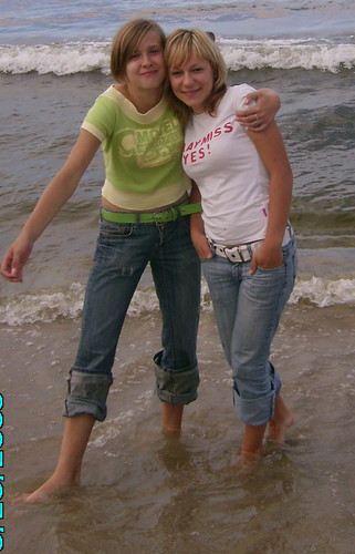 SzAlOnE :D