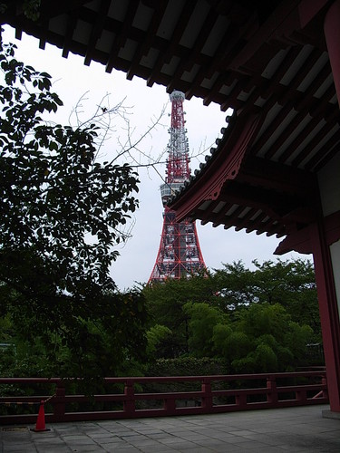TOKYO TOWER