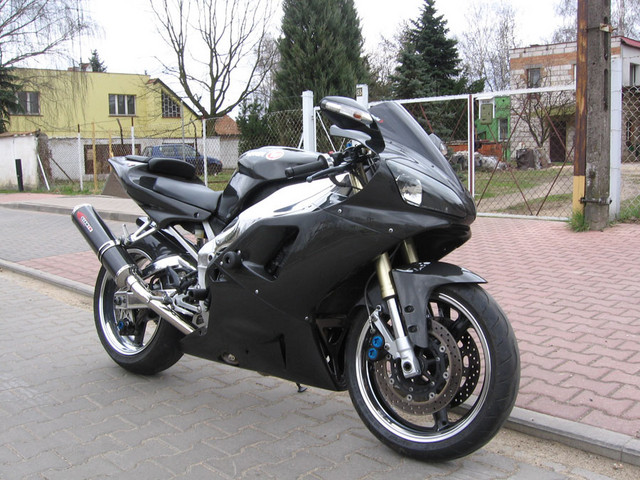 Jakis zajebisty motor