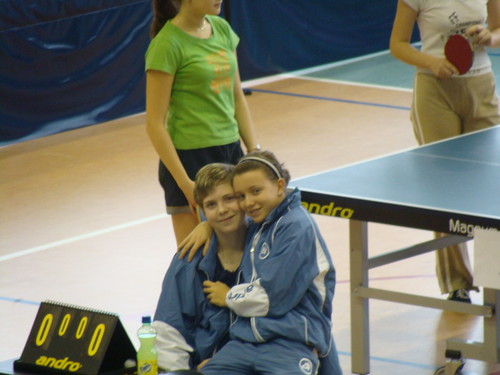 z Ni ;**