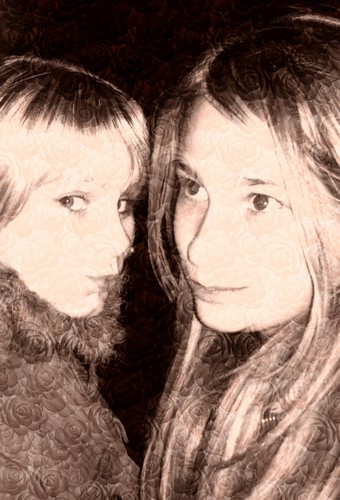 oliFF i nIkA ;P ''