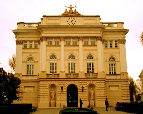 przyszo.