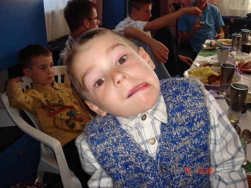 mj brat cioteczny