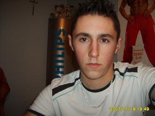 tomys3000