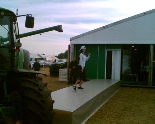 Pokaz Mody John Deere