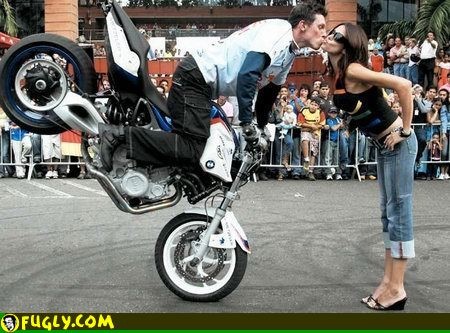 Stoppie kiss