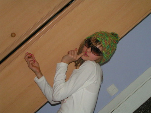 MONIA