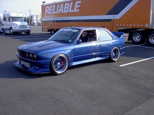 BMW E30