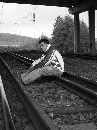 Z OdDaLiI...