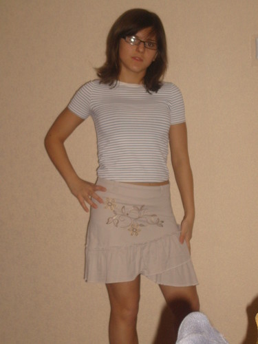 w spdniczce:*