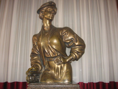 pominik