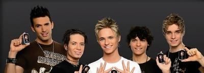 US5