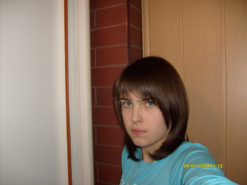 /5./ W nowej fryzurce :)