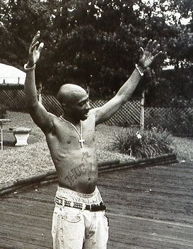 TUPAC SHAKUR