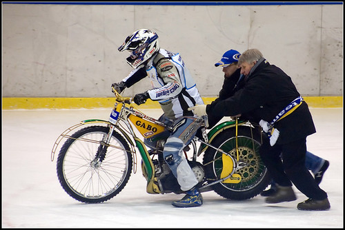 Ice speedway