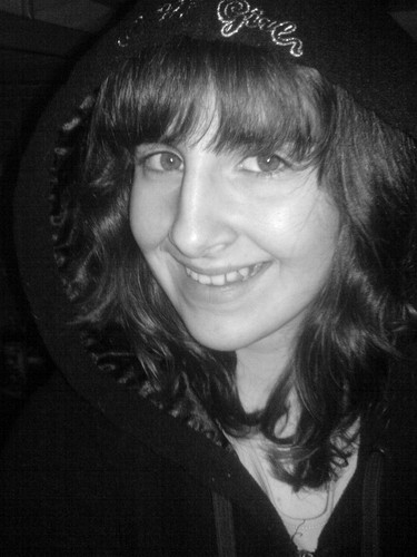 Balkan Cropp Girl.