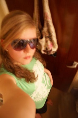 * Again Niedziela ..__