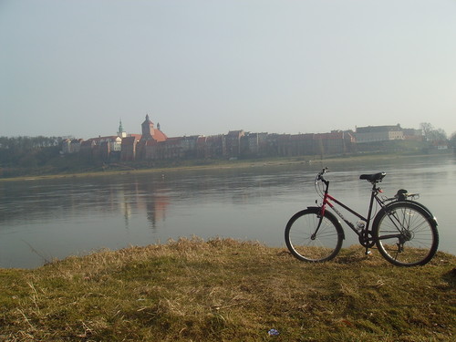 zdala od zgieku....