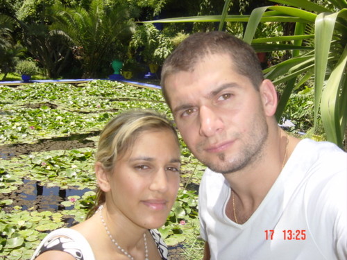 w ogrodach botanicznych