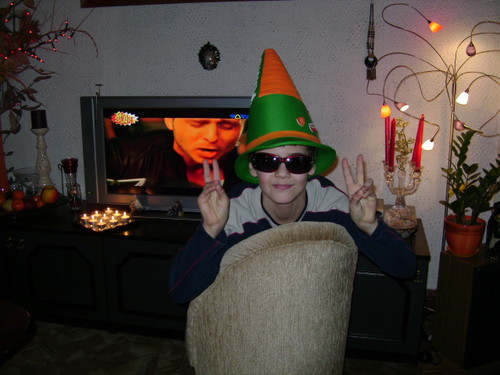 DOBRZE SI BAWIE:)))