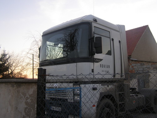Renault Magnum