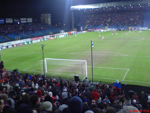 Cay stadion wychodzimy!