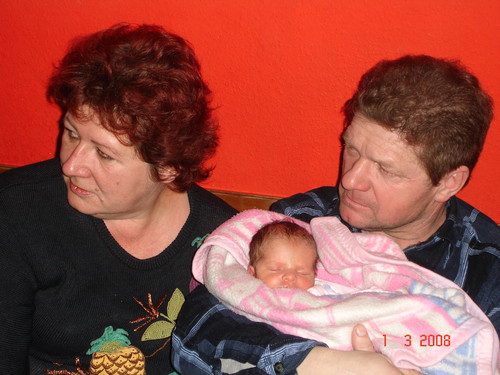 ciocia,tata,maa laura