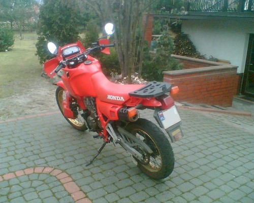 Honda Dominator