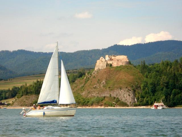 Jezioro Czorsztyskie.