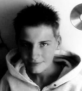 MoJe lIcZnE kOcHaNiE;**