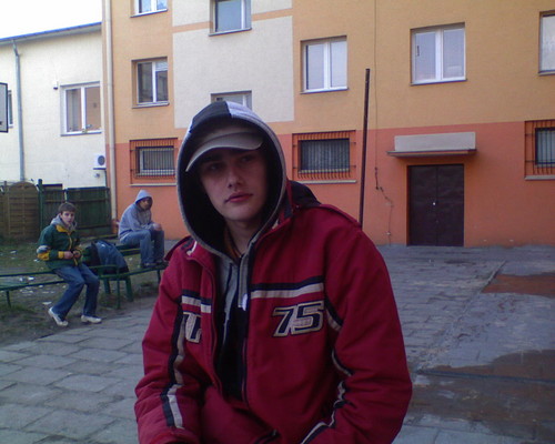 ja 