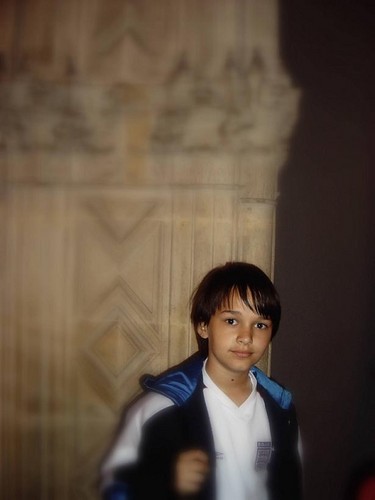 NUDY...