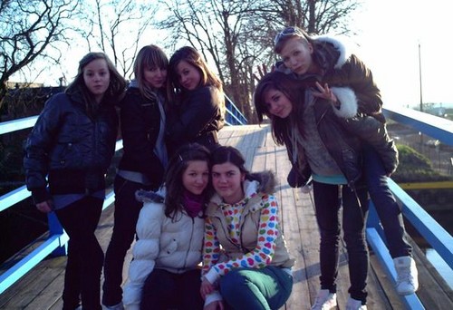 Z nimi:**