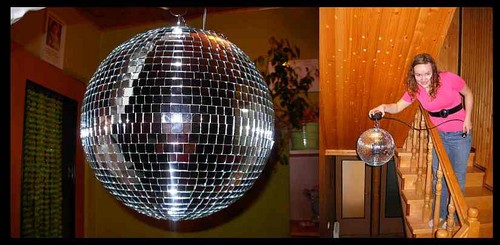 prywatna sala disco;]