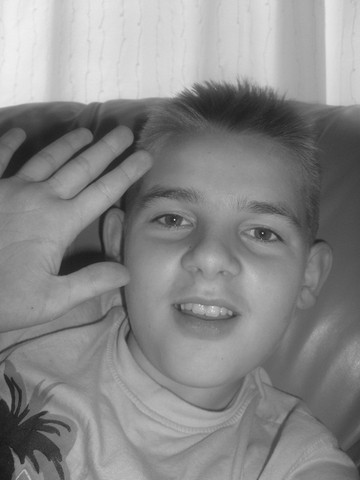 hello :)