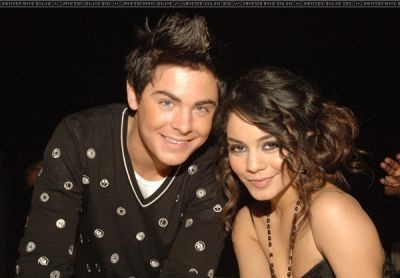 Vanessa i Zac:*:* :)