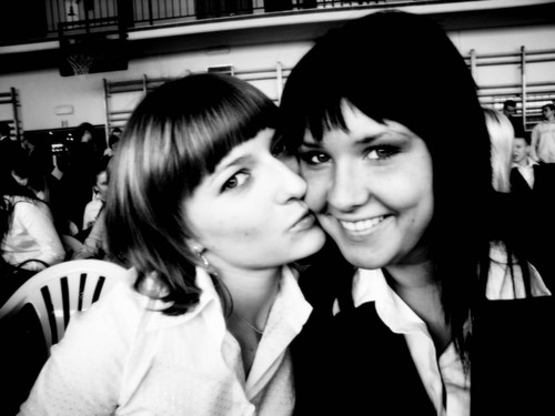 izel & Suzi